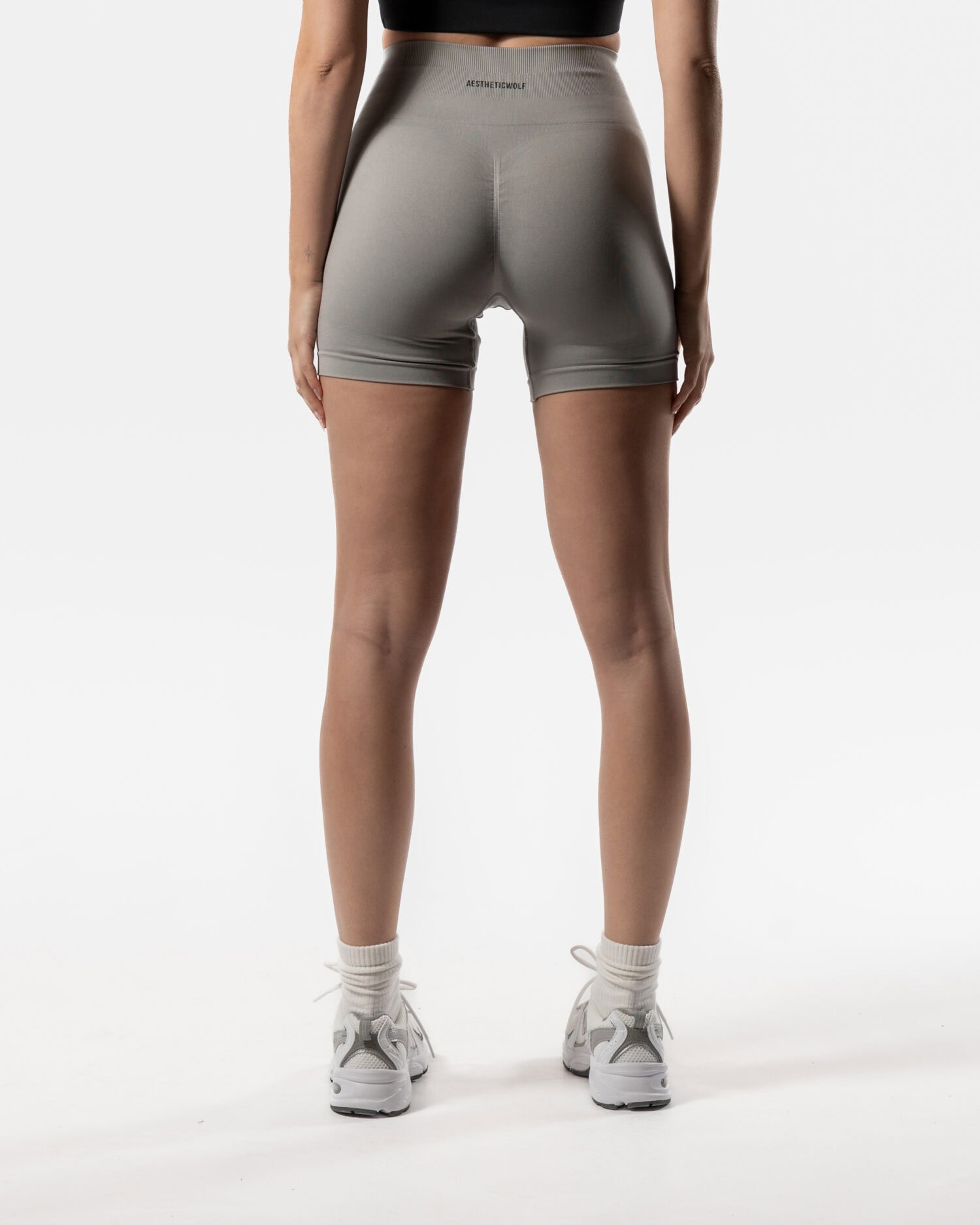 Reform Seamless Shorts – Baby Grey Sport Wears